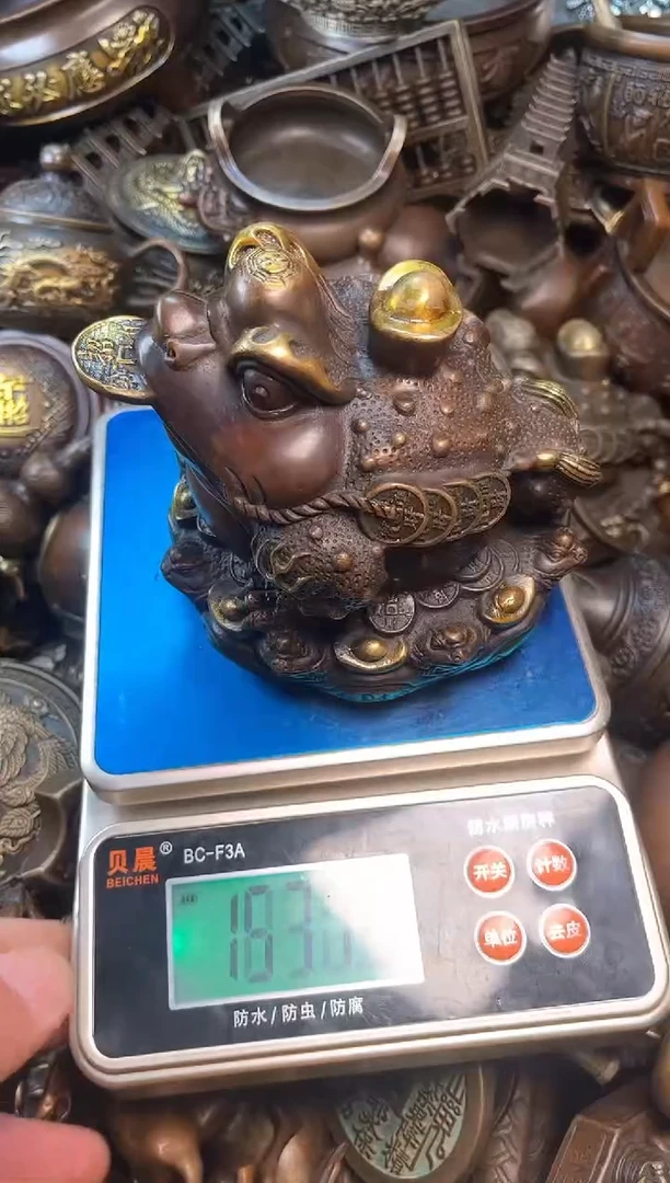 精美铜器点击下单