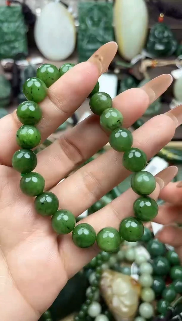 颈饰未镶嵌和田玉未镶嵌和田玉吊坠多样性拍一发一