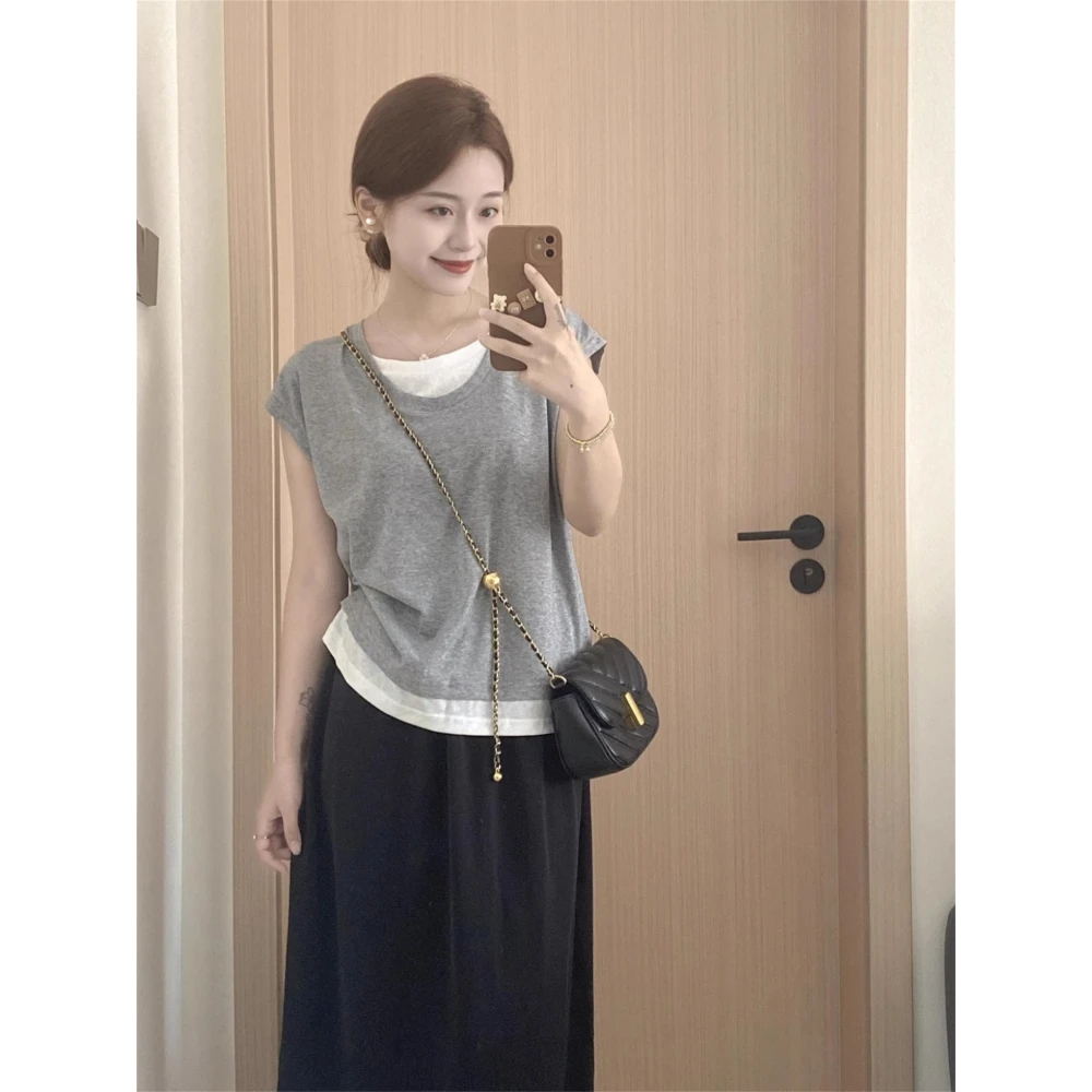 韩系灰色假两件小飞袖短袖T恤女夏季超好看独特漂亮短款正肩上衣