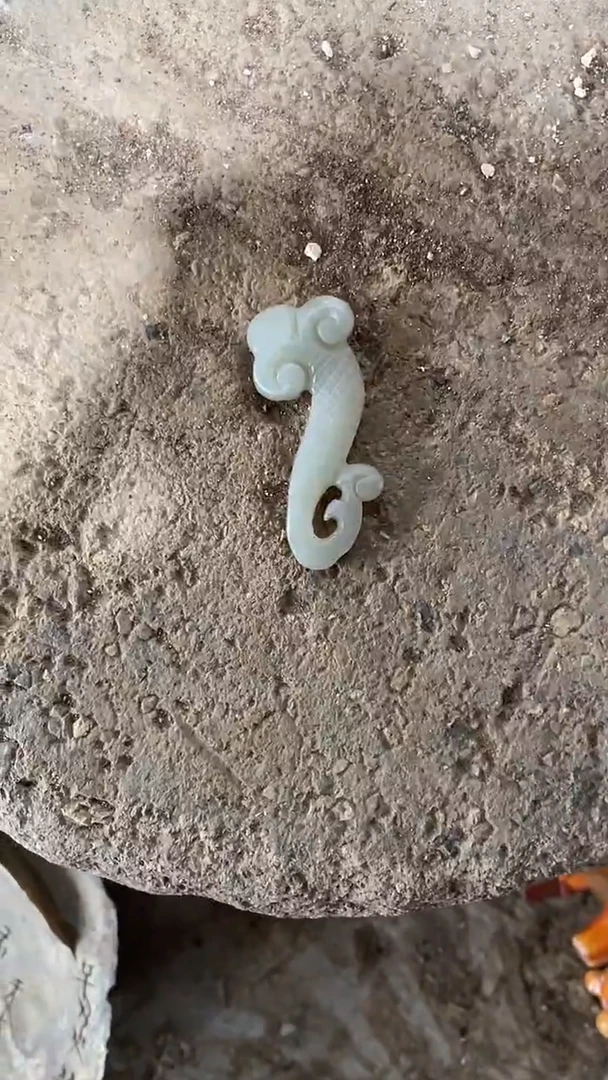 【闪购商品】瓷片手工，手绘，陶器