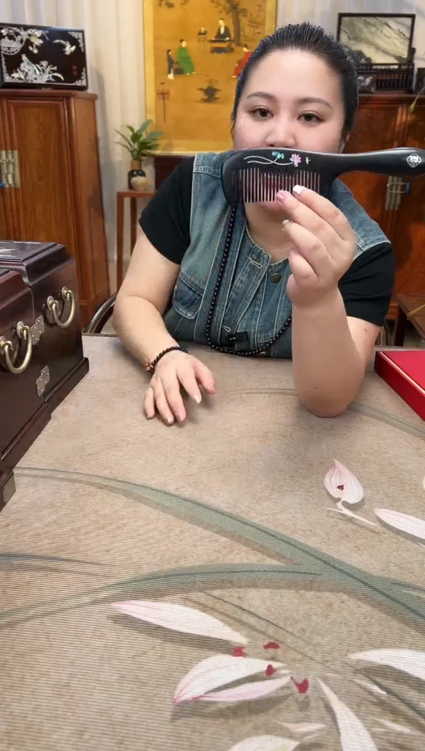 紫檀木类成套家具明*?首饰盒