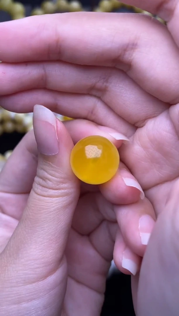 未镶嵌琥珀裸石 大小姐珠宝严选21