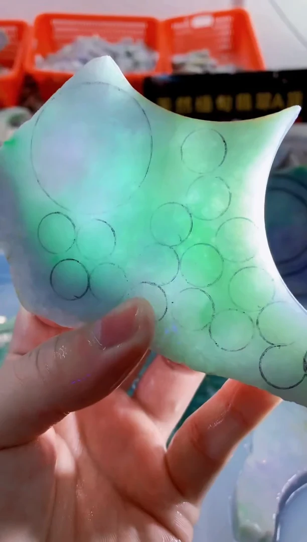 颈饰未镶嵌翡翠缅甸A货翡翠196