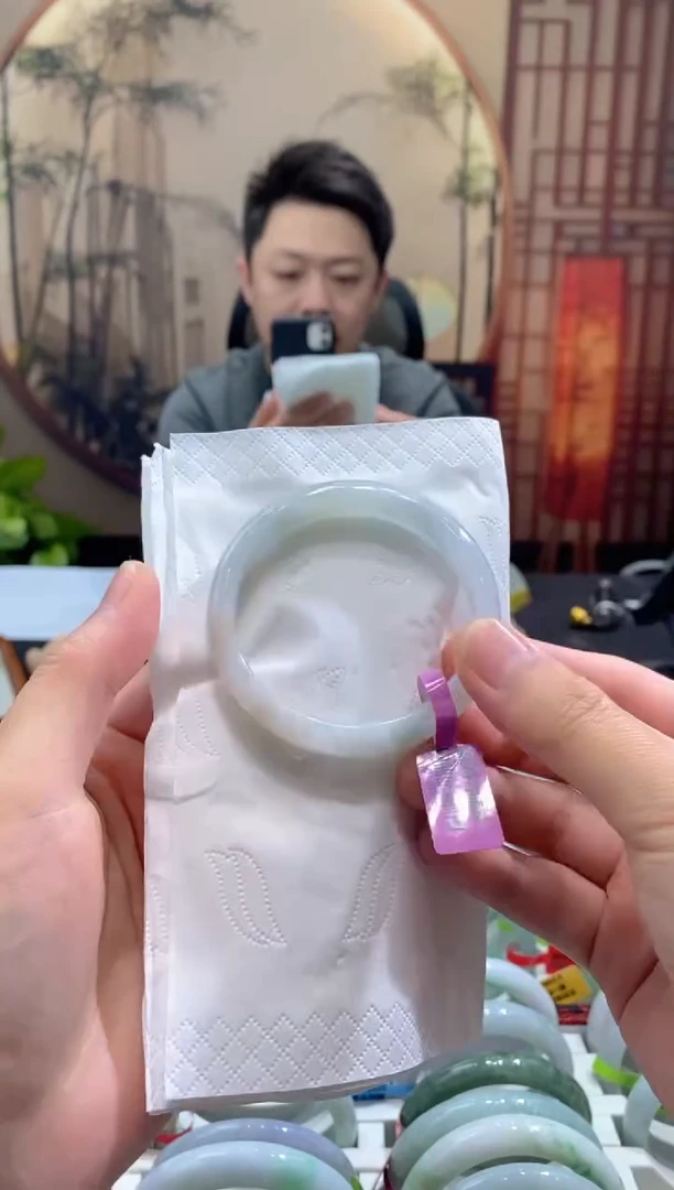 未镶嵌手镯翡翠000084500