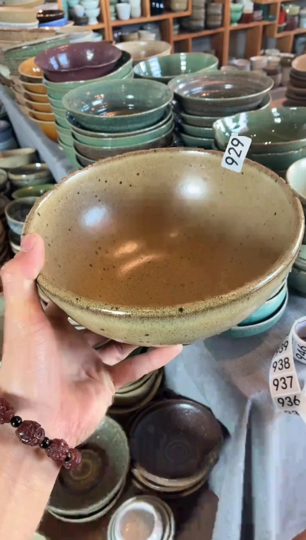 瓷片m****e929，陶泥黄哑光面碗1个