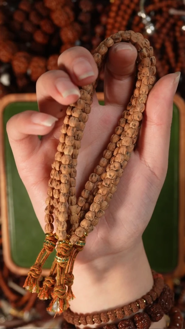 吊坠柏香籽/百香籽精工百香手持