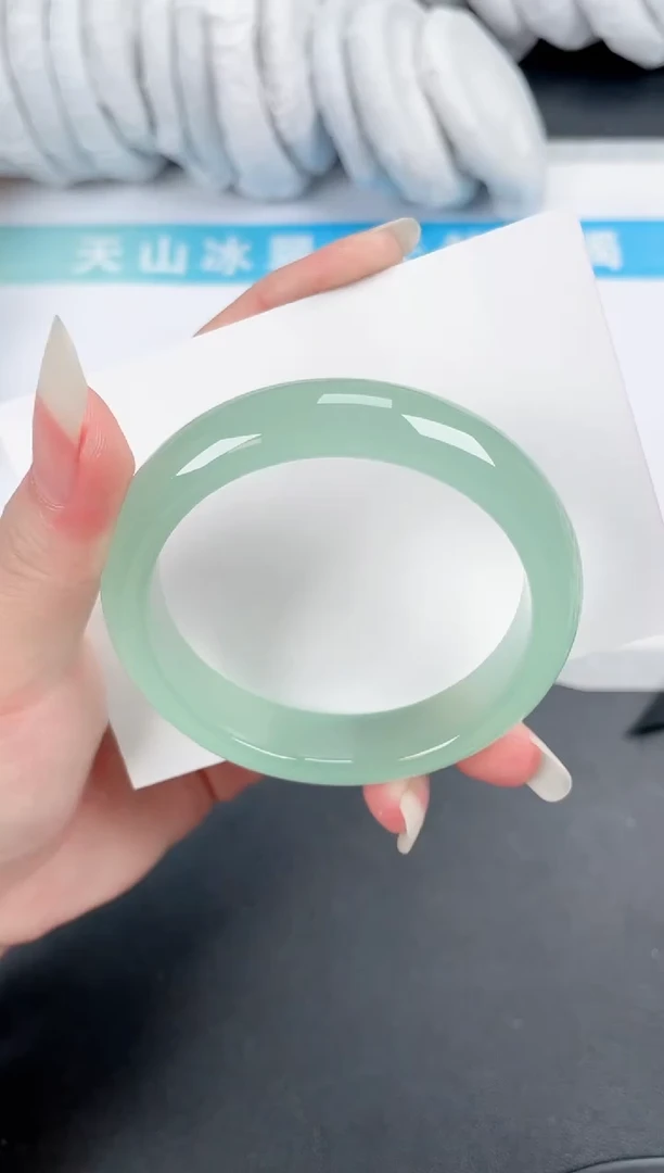 石英质玉手镯未镶嵌192-55.5