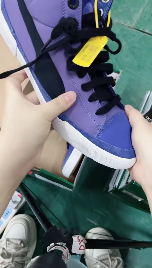 彪马时尚运动休闲鞋41M  D39
