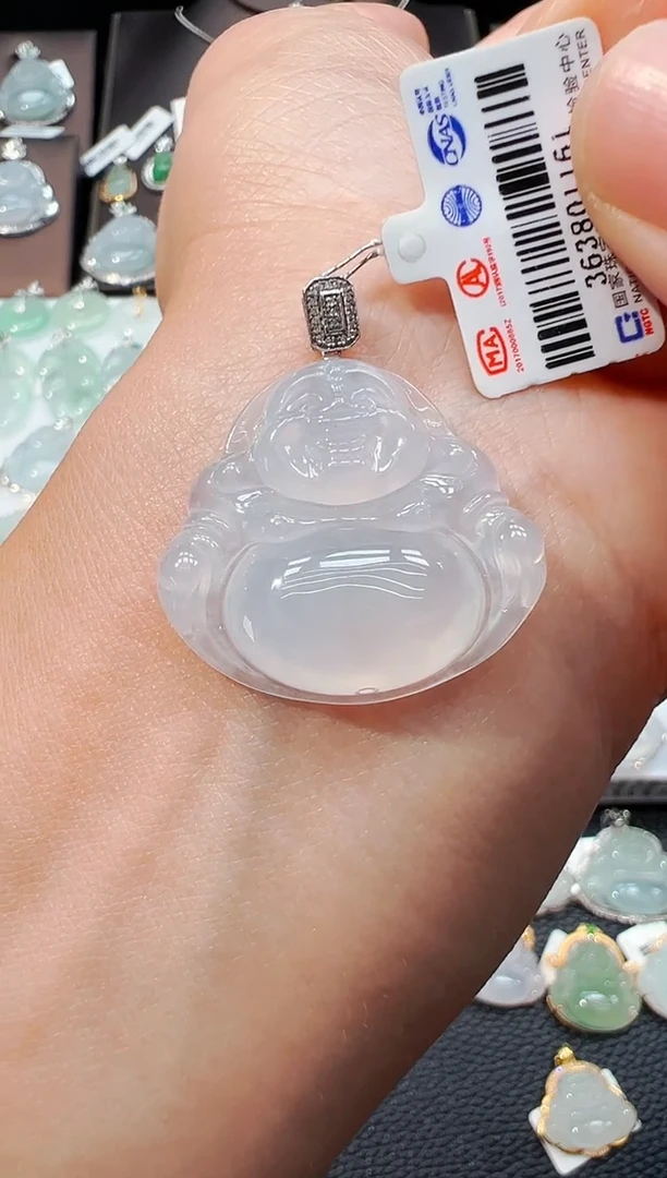 吊坠(不含链)18K金镶嵌翡翠佛公吊坠1161