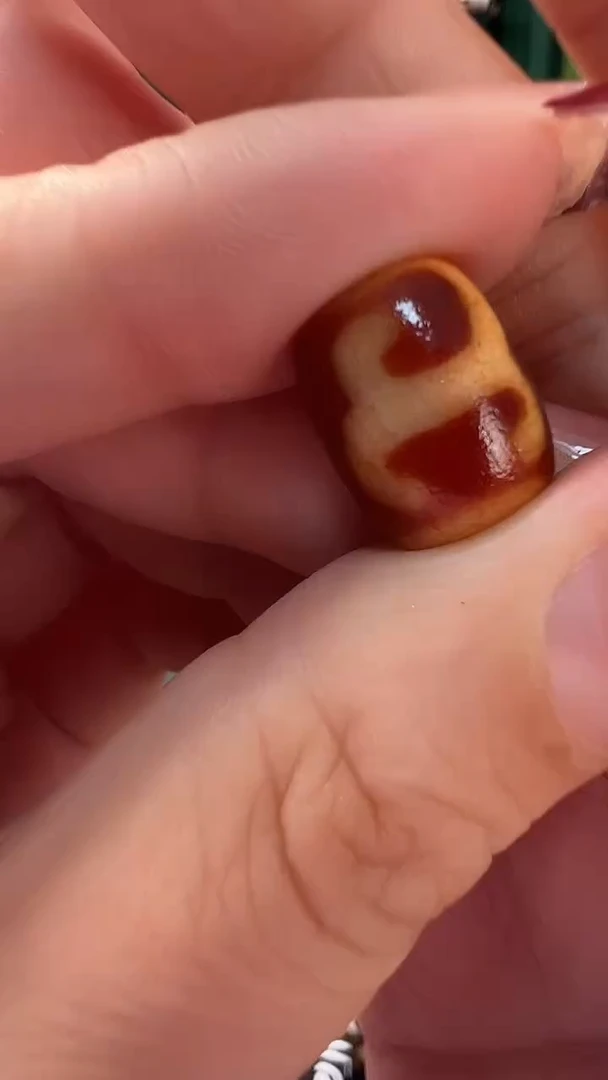玛瑙/玉髓颈饰未镶嵌52.（微瑕）