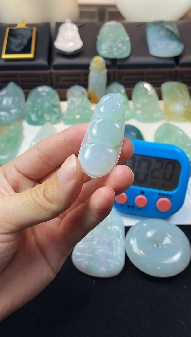 未镶嵌定制翡翠赵**～毛货不退不换