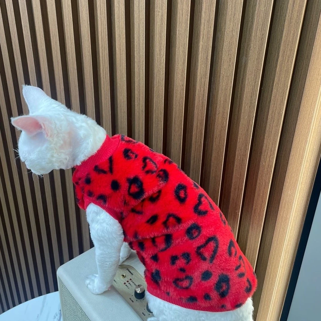 宠物秋冬无毛猫衣服厂家源头批发豹纹背心保暖加绒加厚阿比西尼亚