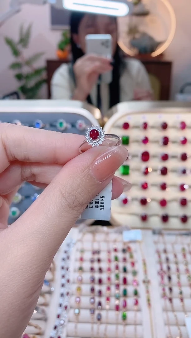 【闪购商品】红宝石18K金戒指18K金镶嵌1