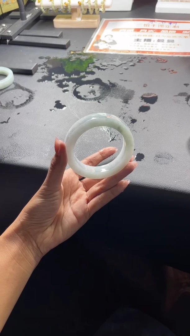 未镶嵌手镯定制翡翠叶*?正圈AJC8SZDZS