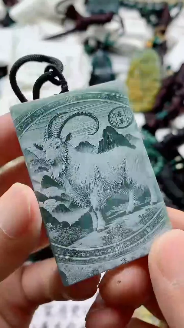 颈饰未镶嵌翡翠888