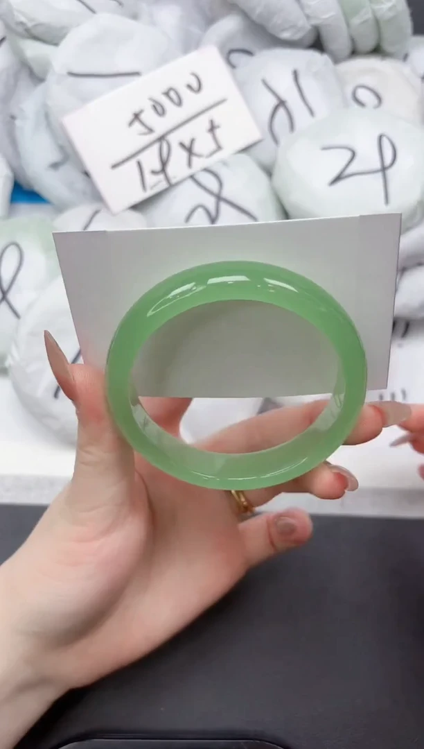 未镶嵌手镯石英质玉42-58