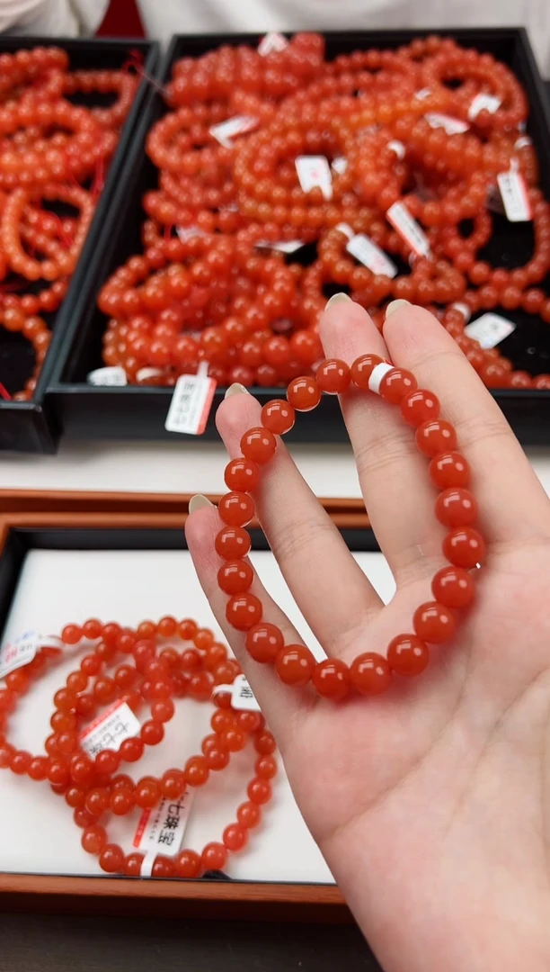 【闪购商品】南红玛瑙手串未镶嵌滴水洞亮光8+一条