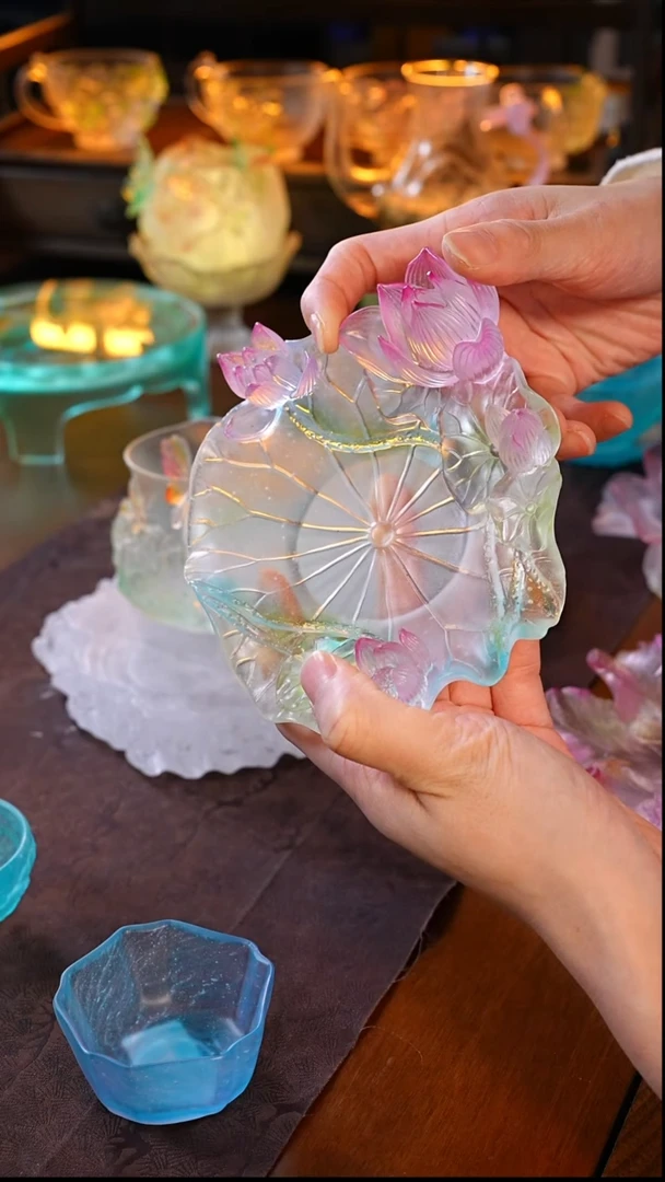 手工艺品琉璃?荷花壶承1只