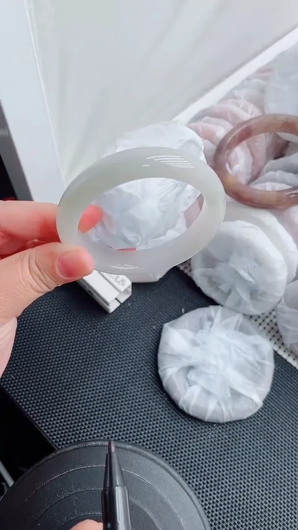 未镶嵌手镯石英质玉23-56-57