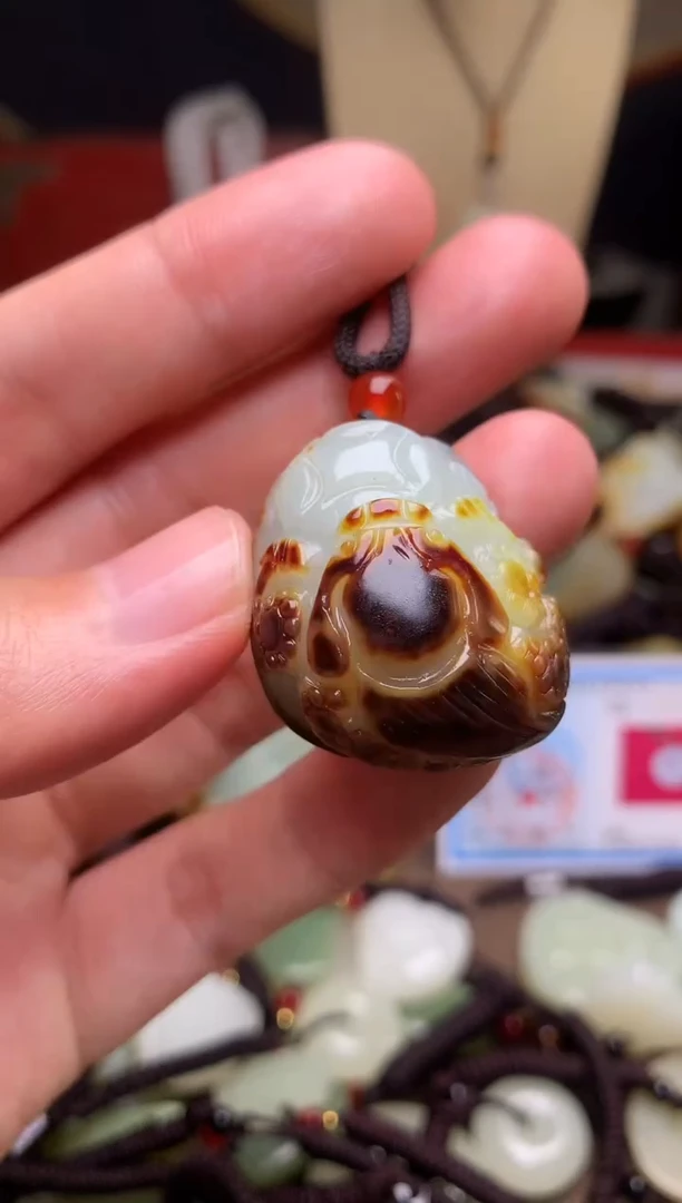 颈饰未镶嵌和田玉新疆料青海料清水和田玉吊坠