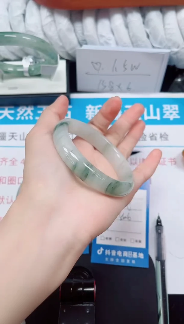 未镶嵌手镯石英质玉158-56/57