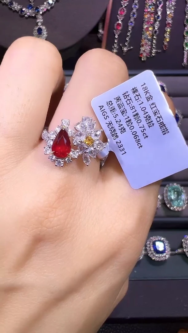 18K金镶嵌戒指红宝石1.04CT/AIGS无烧鸽血红