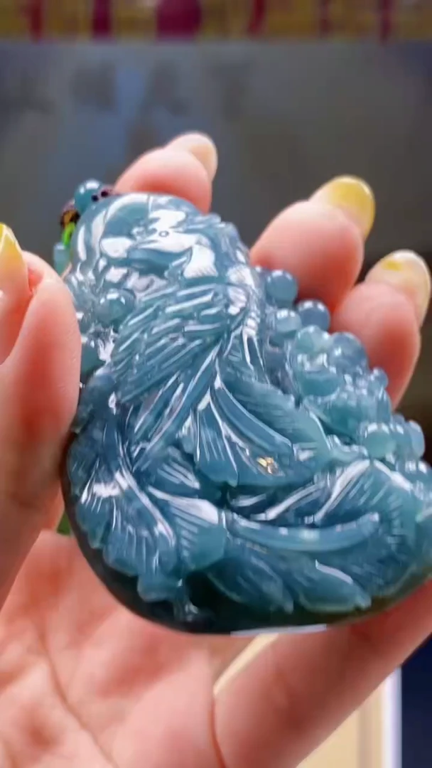 翡翠未镶嵌颈饰********84