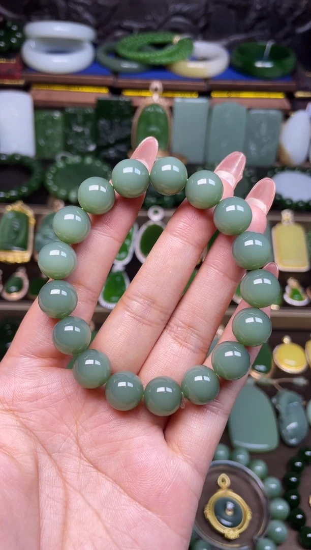 颈饰未镶嵌和田玉粉青手串卡12