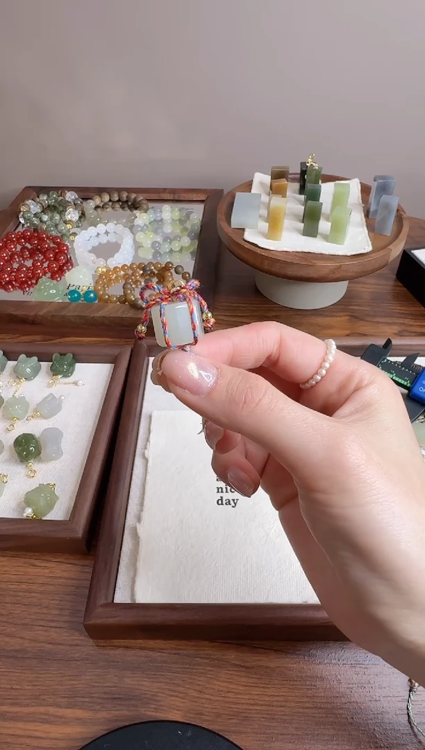 颈饰未镶嵌和田玉S202