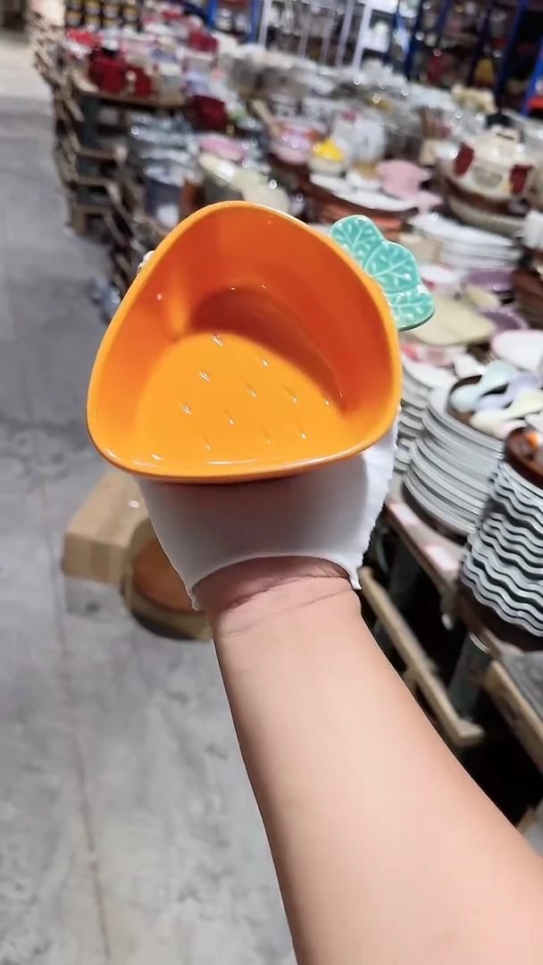 瓷片萝卜碗微瑕 凑满20元包邮