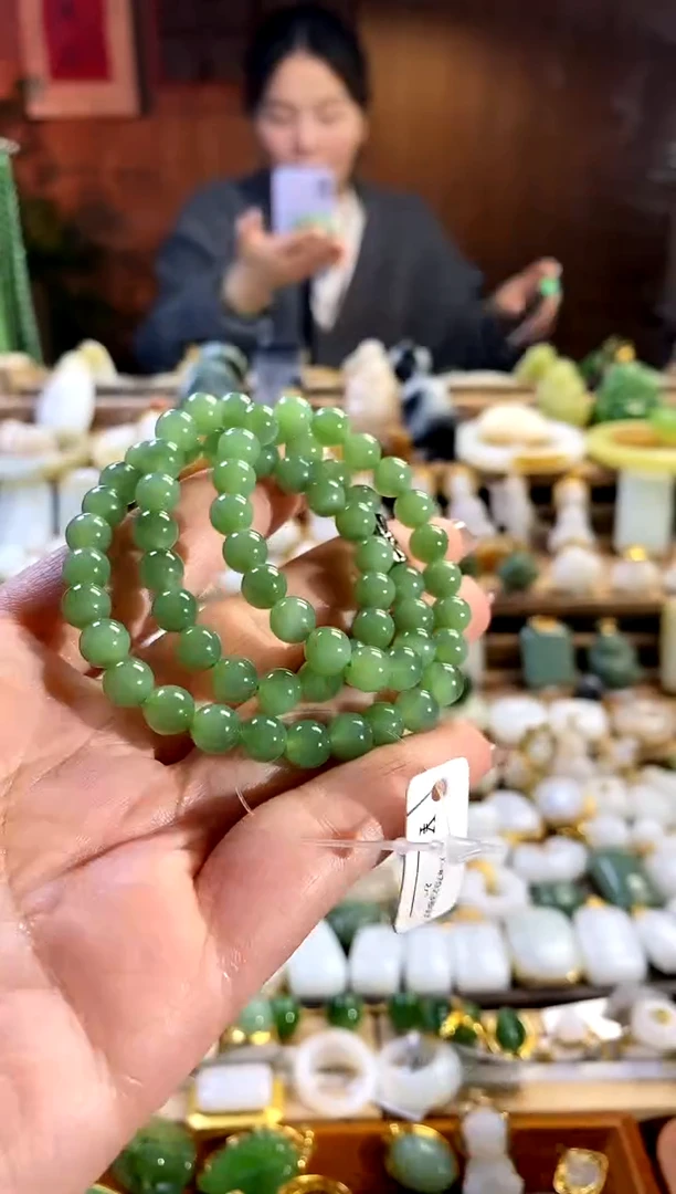 【闪购商品】和田玉项链未镶嵌。