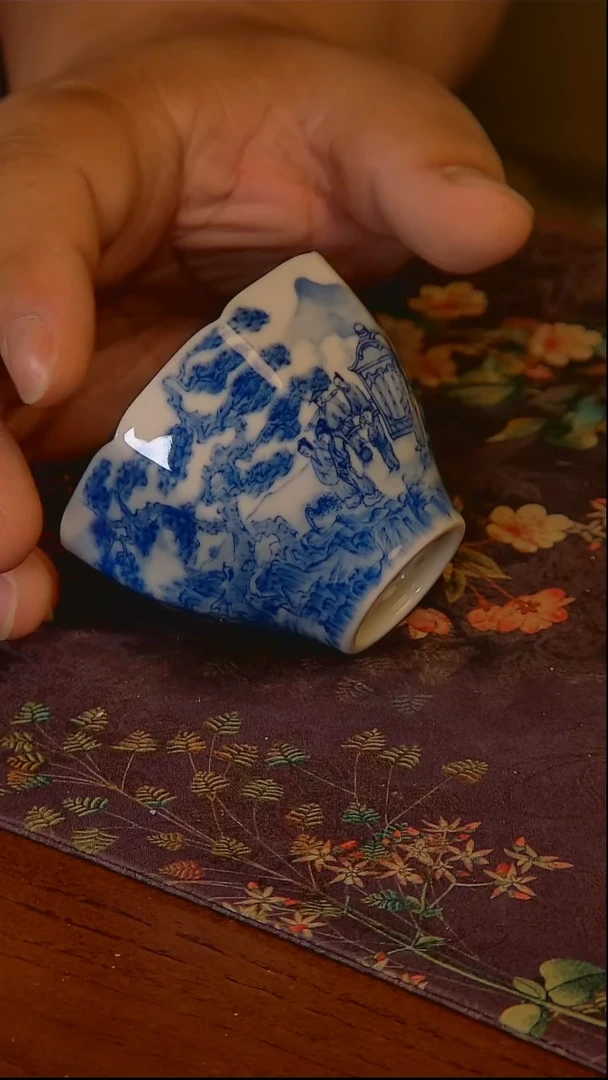 杯手工手绘杯杯很美丽