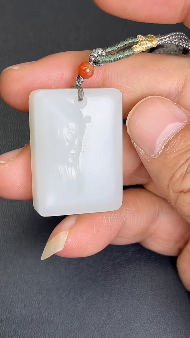 颈饰未镶嵌和田玉707307#白玉关公武财神吊坠