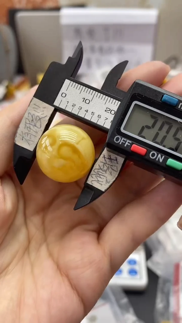 琥珀未镶嵌珠宝奇石1990