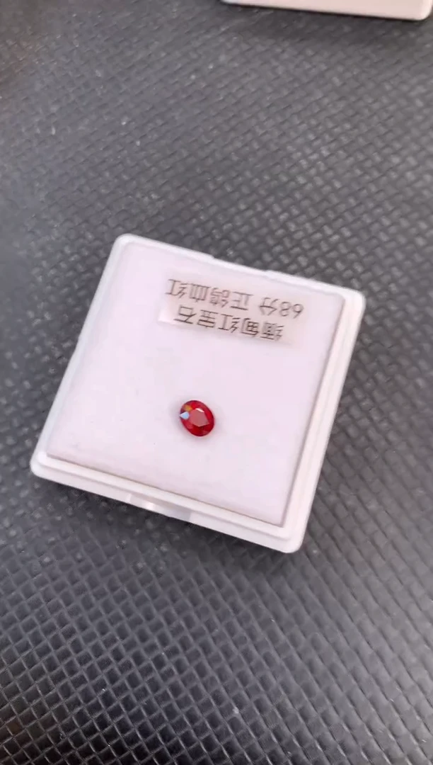 【闪购商品】红宝石裸石未镶嵌天然鸽血红红宝石