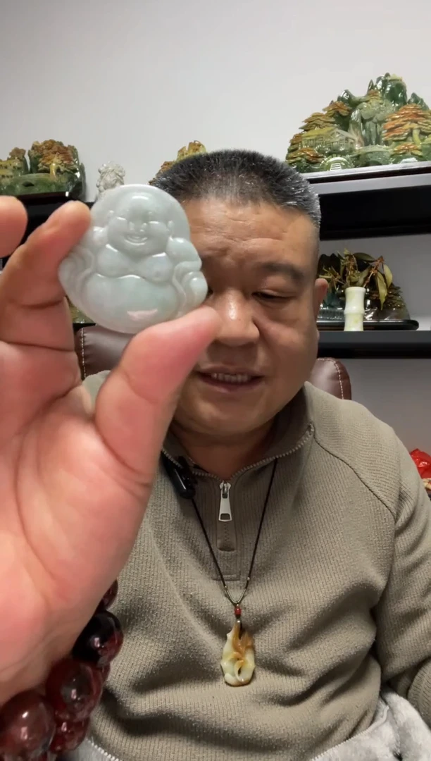 吊坠(赠链)未镶嵌翡翠佛公吊坠