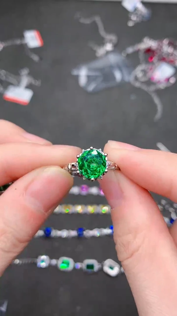 【闪购商品】透辉石戒指银S925镶嵌......