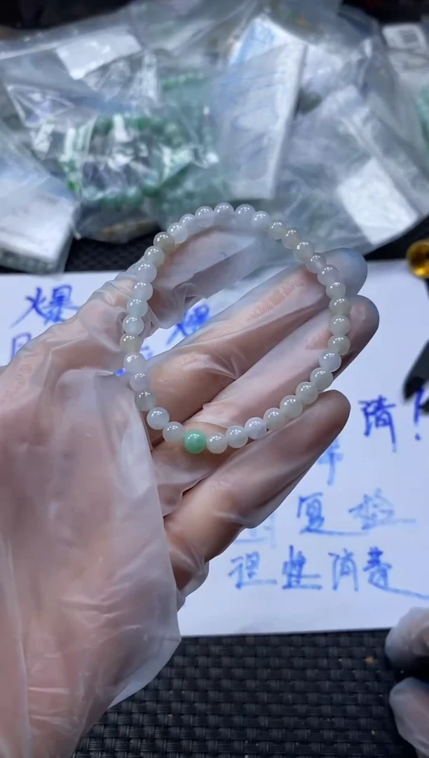 未镶嵌定制翡翠天然缅甸A货翡翠，拍一发一