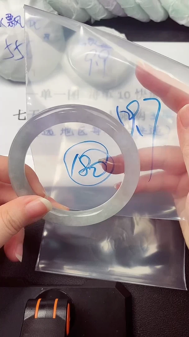 所见所得手镯圈口：59