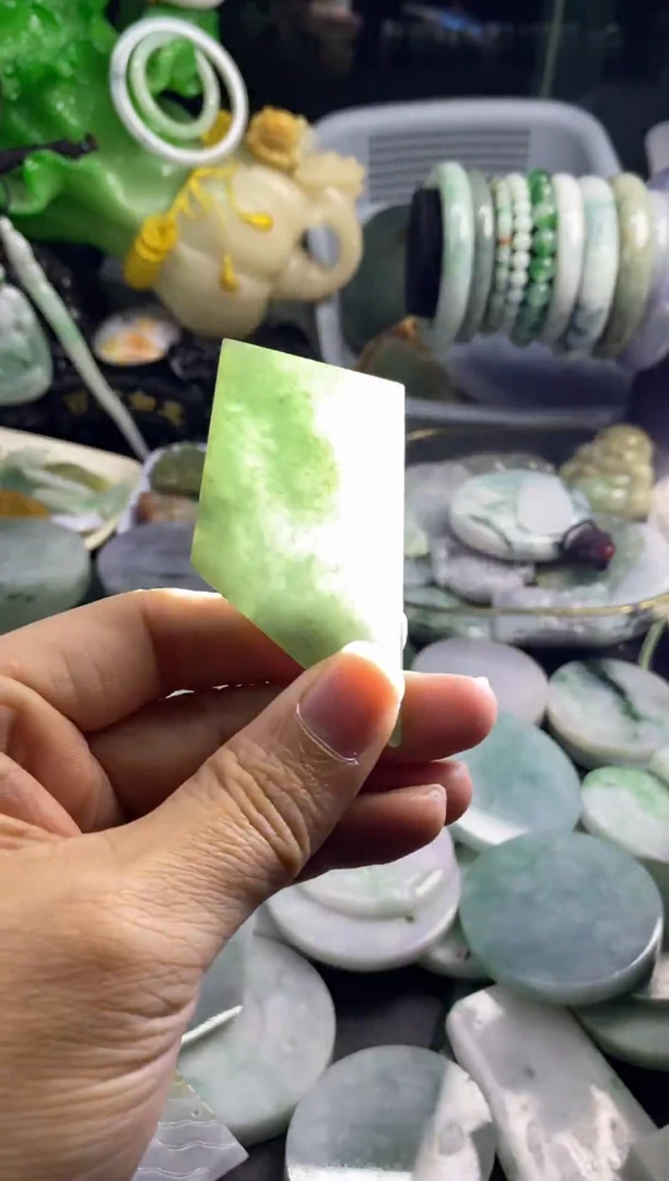 散珠翡翠A货翡翠10