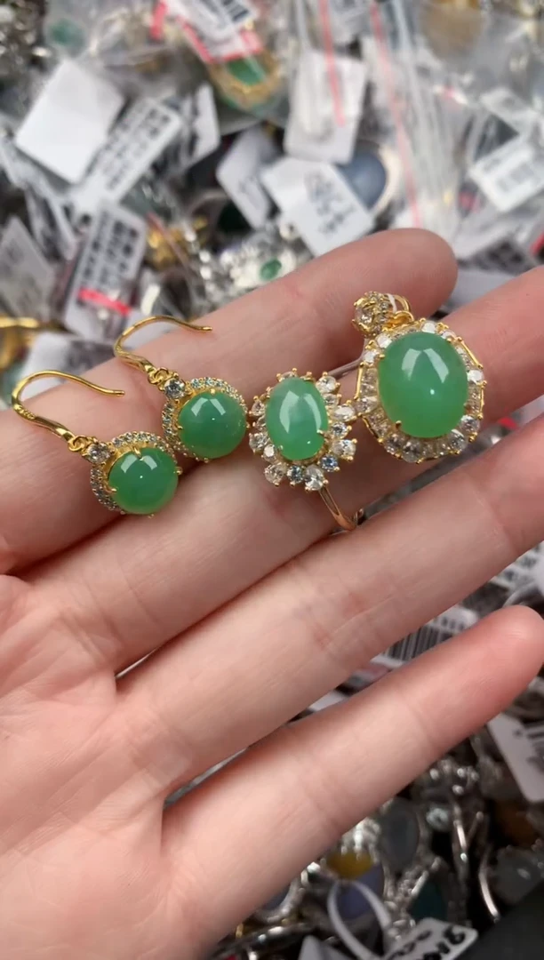 银S925镶嵌戒指翡翠13-13-13      3