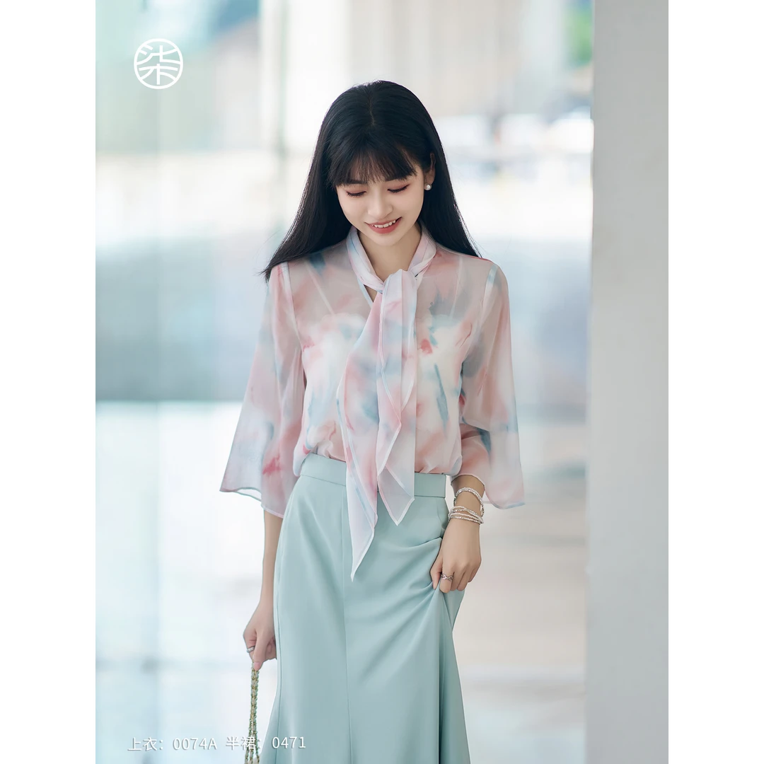 0074A虹霓梦柒量一裁小个子清透感晕染印花雪纺衫女时尚气质上衣