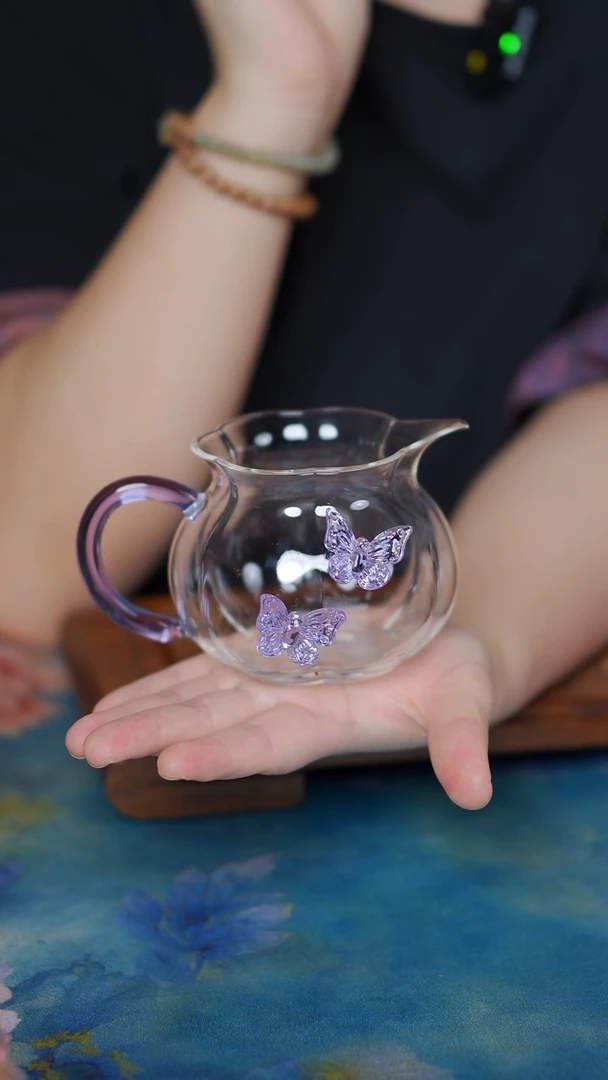 紫色蝴蝶  纳福公杯