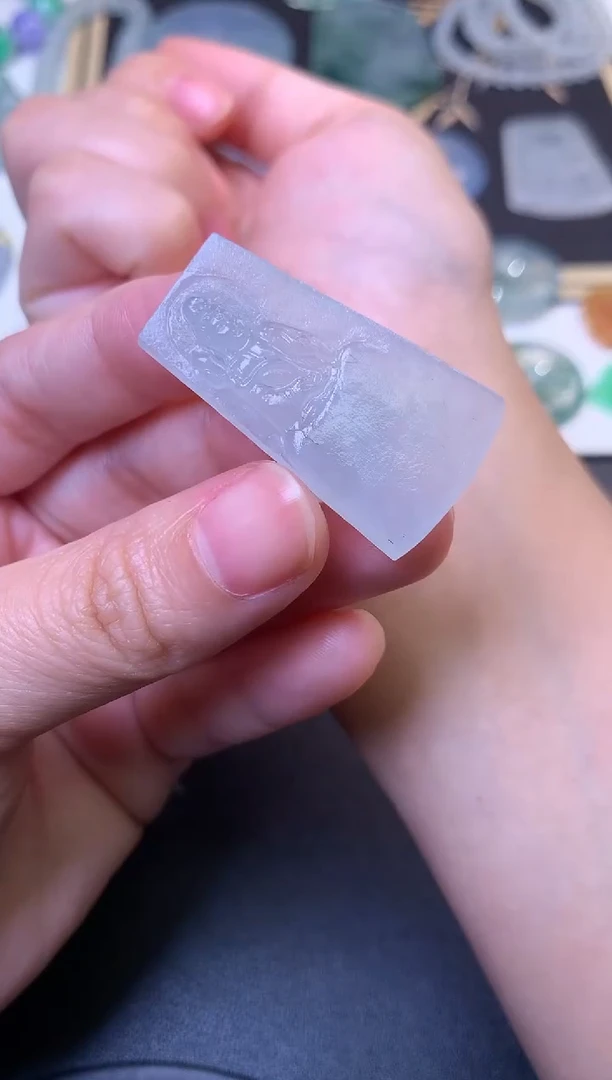 未镶嵌定制翡翠毛货