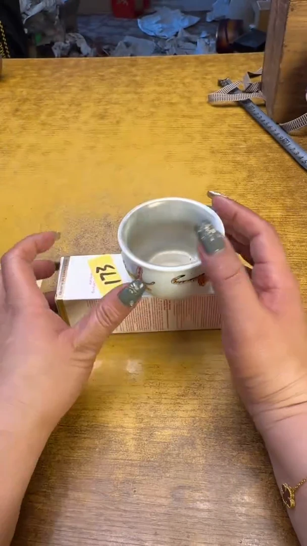 瓷器瓷器瑕疵脏旧173娇碗