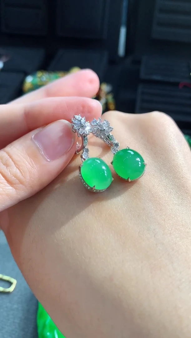 【闪购商品】翡翠耳饰18K金镶嵌耳饰