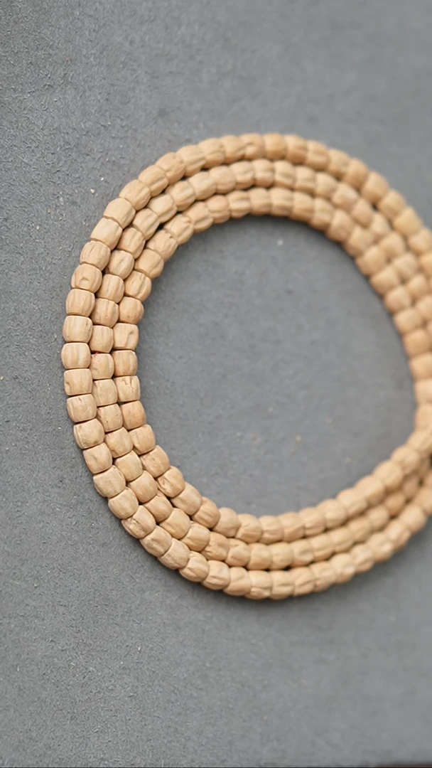 【闪购商品】柏香籽/百香籽吊坠初见