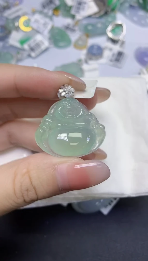 颈饰18K金镶嵌翡翠天然缅甸翡翠A货百元以上9元证书费自理