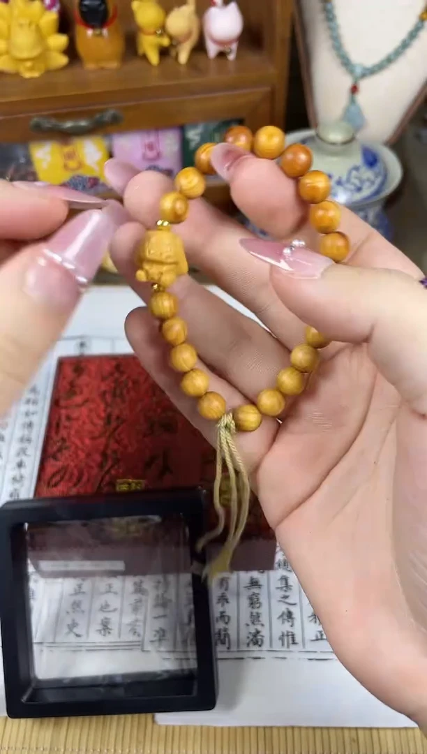 非洲檀香手串/手链菩提木质玉石手串/多发性其一/不带盒子