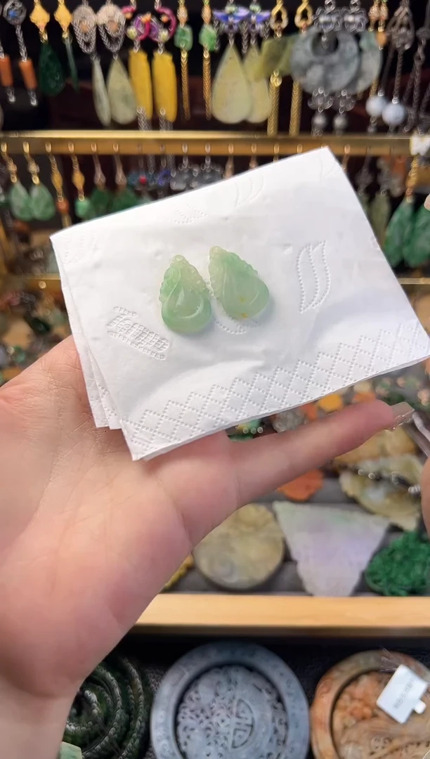 未镶嵌定制翡翠翡翠